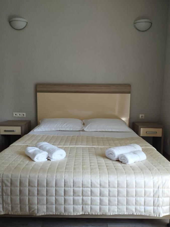Apartment In Orbi Sea Tower For Rent バトゥーミ エクステリア 写真